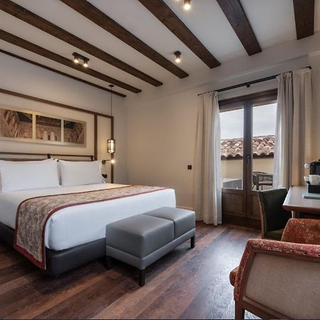 Aurea Toledo Hotel Buitenkant foto